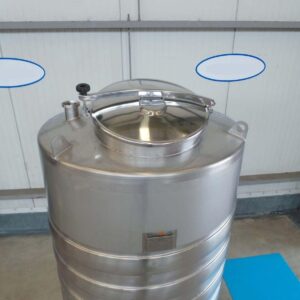 1500 liter tank i Syrafast 316