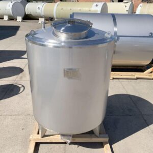 2500 liter tank i Syrafast 316