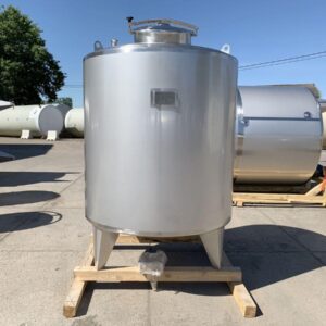 2500 liter tank i Syrafast 316