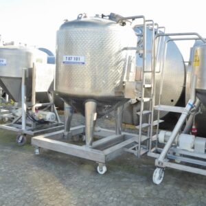 2700 liter tank i Syrafast 316