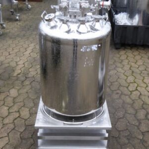 130 liter tank i Syrafast 316