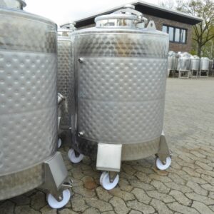 525 liter tank i Syrafast 316