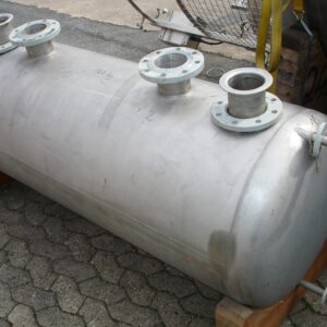 650 liter tank i Syrafast 316