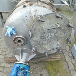 1100 liter tank i Syrafast 316