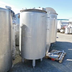 1100 liter tank i Syrafast 316