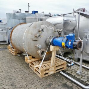 4500 liter tank i Syrafast 316