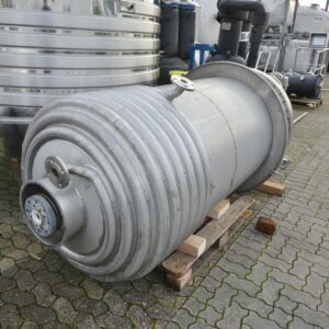 1860 liter tank i Syrafast 316