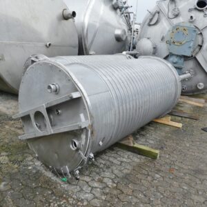 2740 liter tank i Syrafast 316