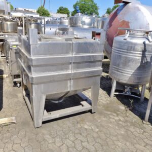 1000 liter tank i Syrafast 316