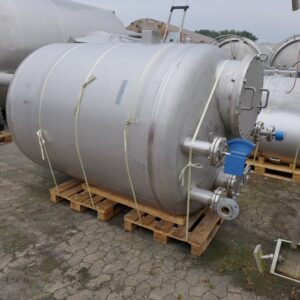 4600 liter tank i Syrafast 316