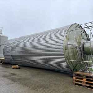 100000 liter tank i Syrafast 316