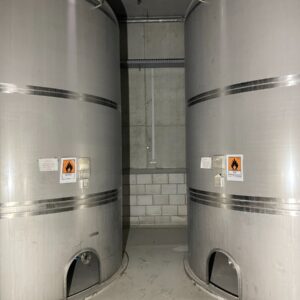 27800 liter tank i Syrafast 316