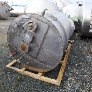 2000 liter tank i Syrafast 316