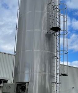 75000 liter tank i Syrafast 316