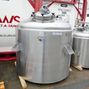 2900 liter tank i Syrafast 316