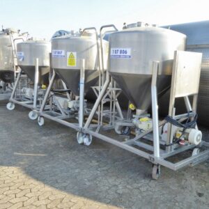 1000 liter tank i Syrafast 316