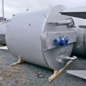 10000 liter tank i Syrafast 316