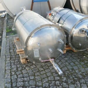 554 liter tank i Syrafast 316