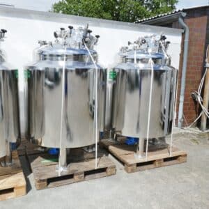 920 liter tank i Syrafast 316