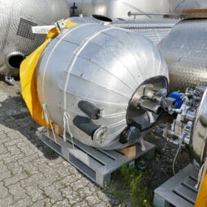 885 liter tank i Syrafast 316