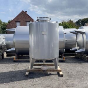 2500 liter tank i Syrafast 316