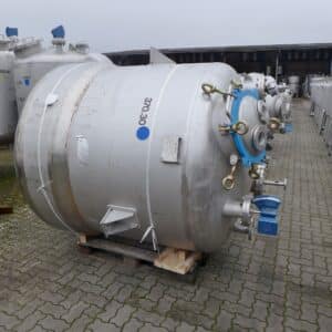 3500 liter tank i Syrafast 316