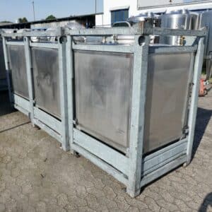 1000 liter tank i Syrafast 316