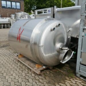 2500 liter tank i Syrafast 316