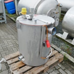 111 liter tank i Syrafast 316