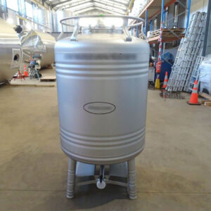 1000 liter tank i Rostfritt 304