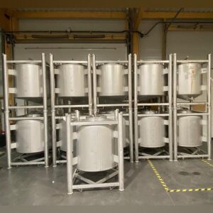 1000 liter tank i Syrafast 316