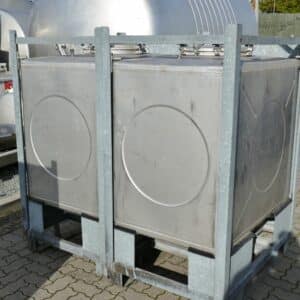 1000 liter tank i Syrafast 316