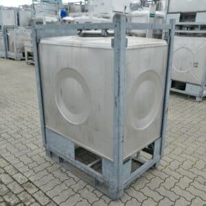 1000 liter tank i Syrafast 316