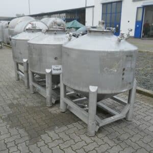 800 liter tank i Syrafast 316