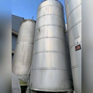 27400 liter tank i Syrafast 316